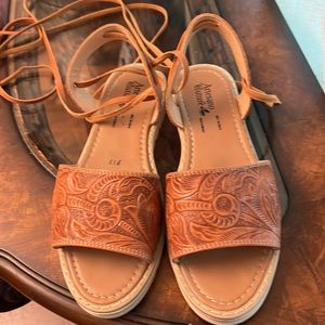 Mexican sandals size 8